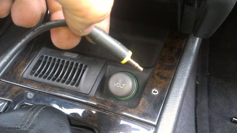 Illustration for article titled Finally installed an AUX input!